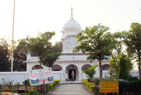 Gurudwara Doodh Wala Kuan in Nanak Matta Sahib